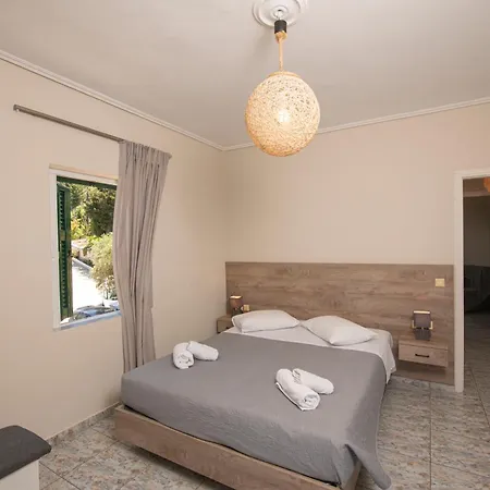 Agnantio Apartment Agios Nikitas Exterior photo