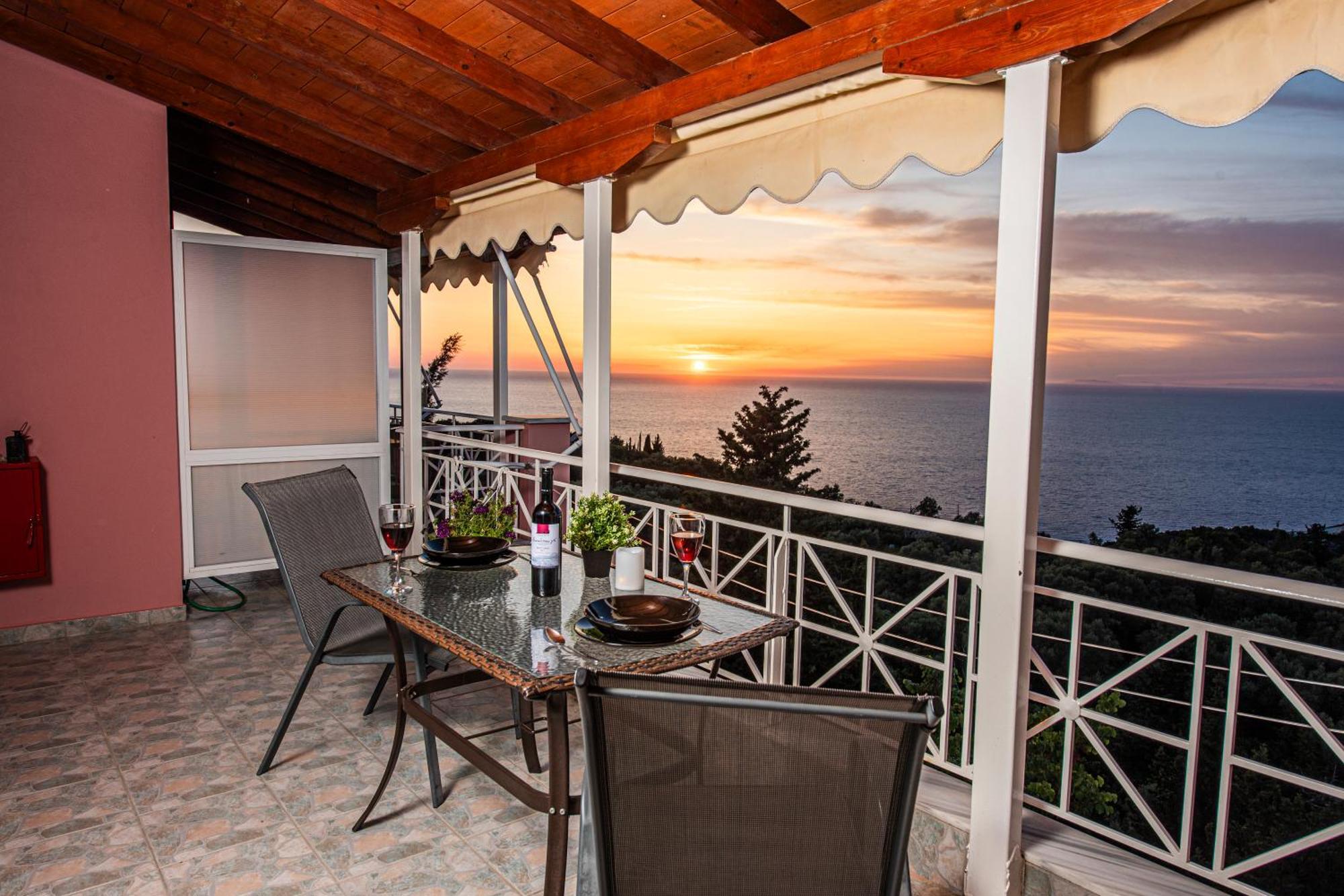 Agnantio Apartment *